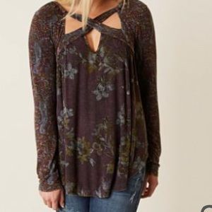 Gimmicks top size large